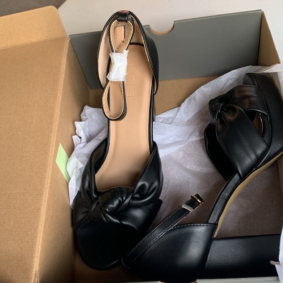 LOFT PLATFORM HEEL MISSY SHOES - Picture 3 of 4